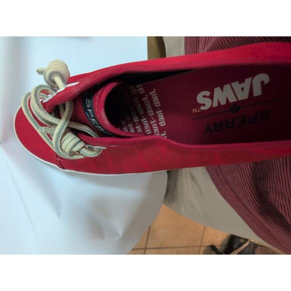 Sperry Jaws Movie 7 Shoes Box Red celebrate 50th anniv!!! - Picture 12 of 16